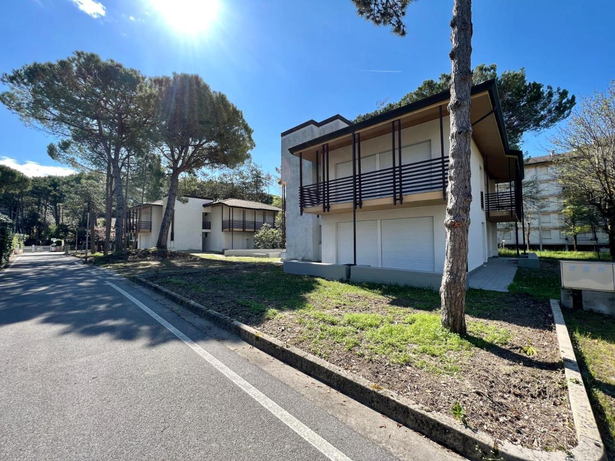 Prassitele Apartments Lignano Sabbiadoro Exterior foto
