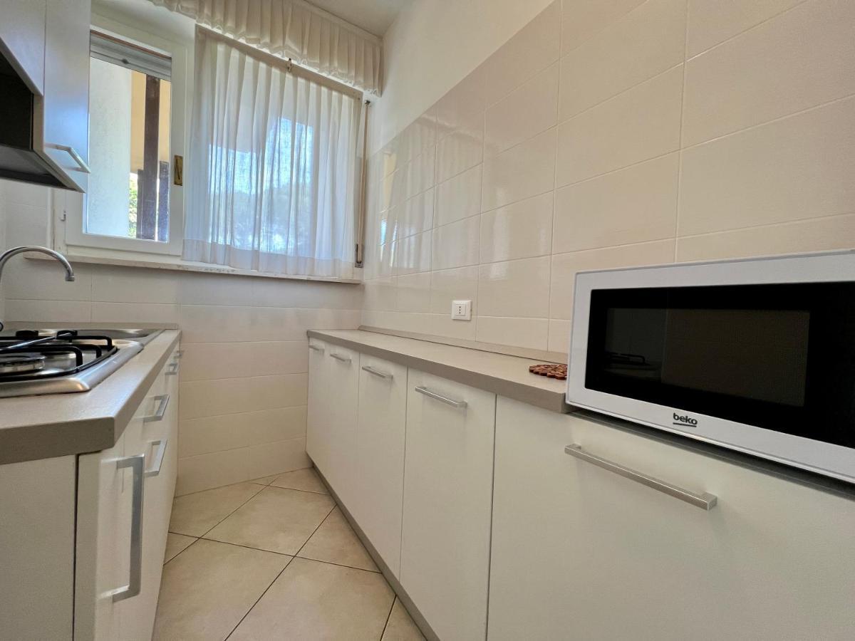Prassitele Apartments Lignano Sabbiadoro Exterior foto